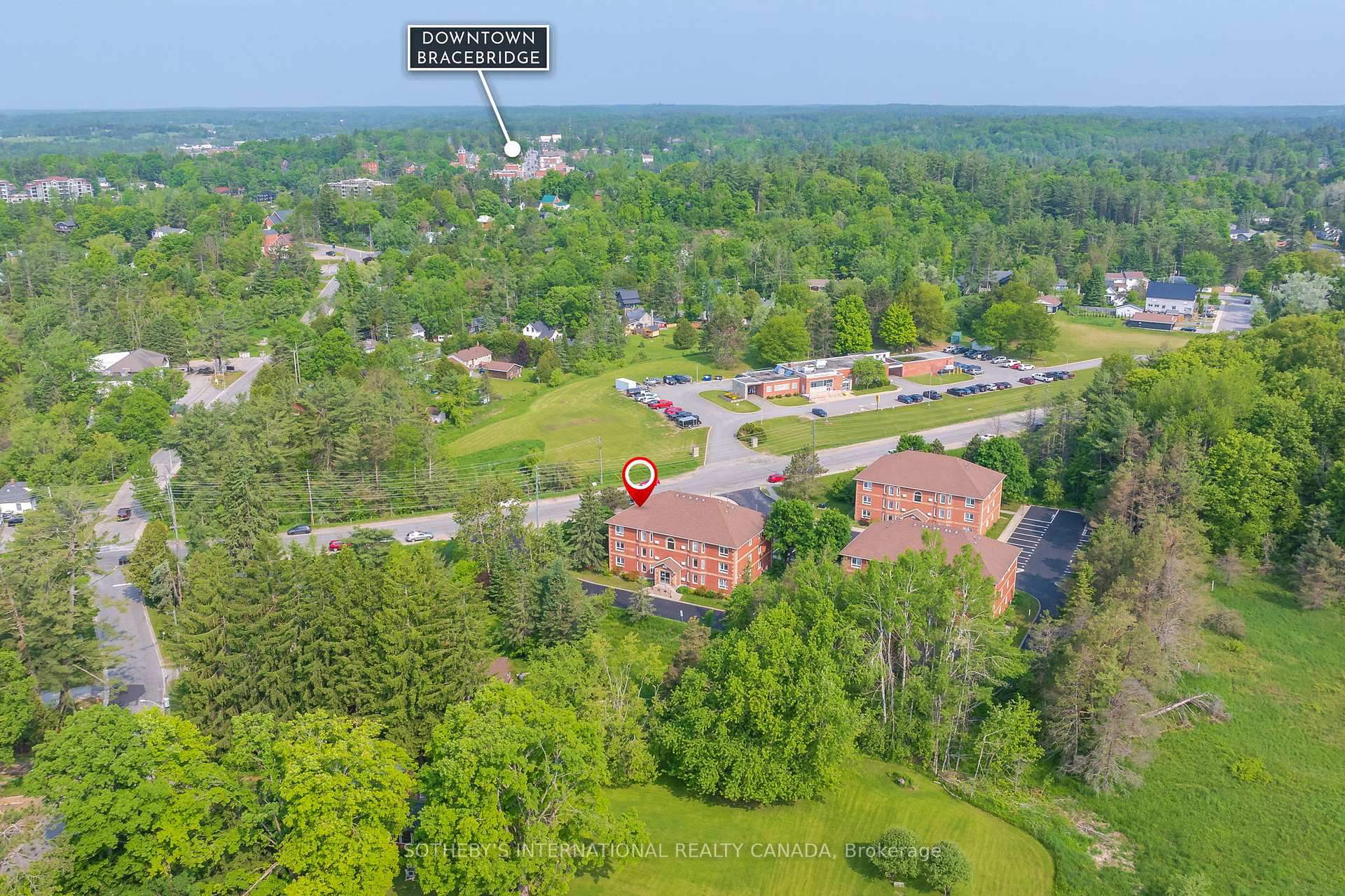 Photo 2 of Unit 201C, 661 Cedar Lane, Bracebridge, Macaulay — HOMEH