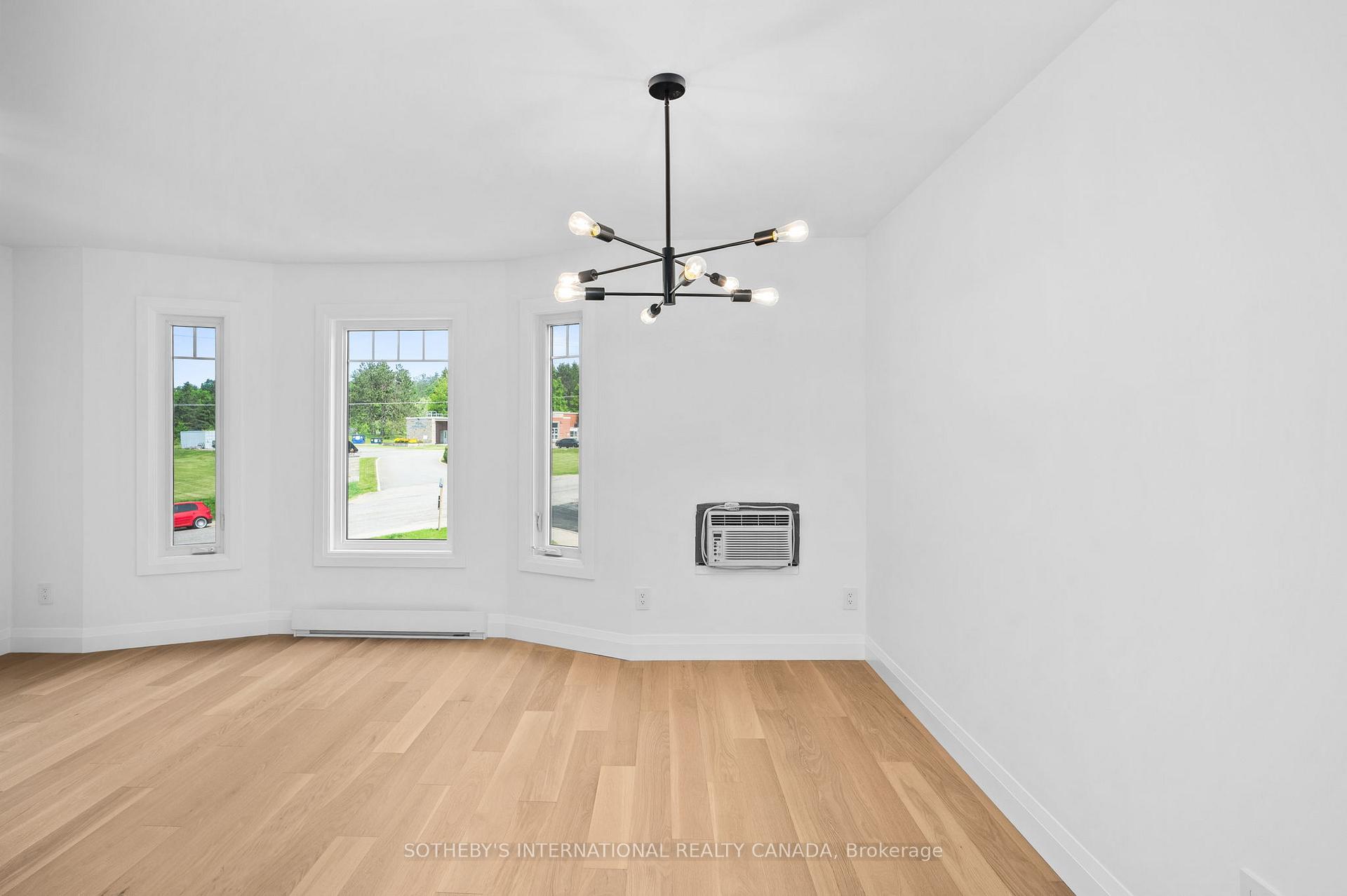 Photo 14 of Unit 201C, 661 Cedar Lane, Bracebridge, Macaulay — HOMEH
