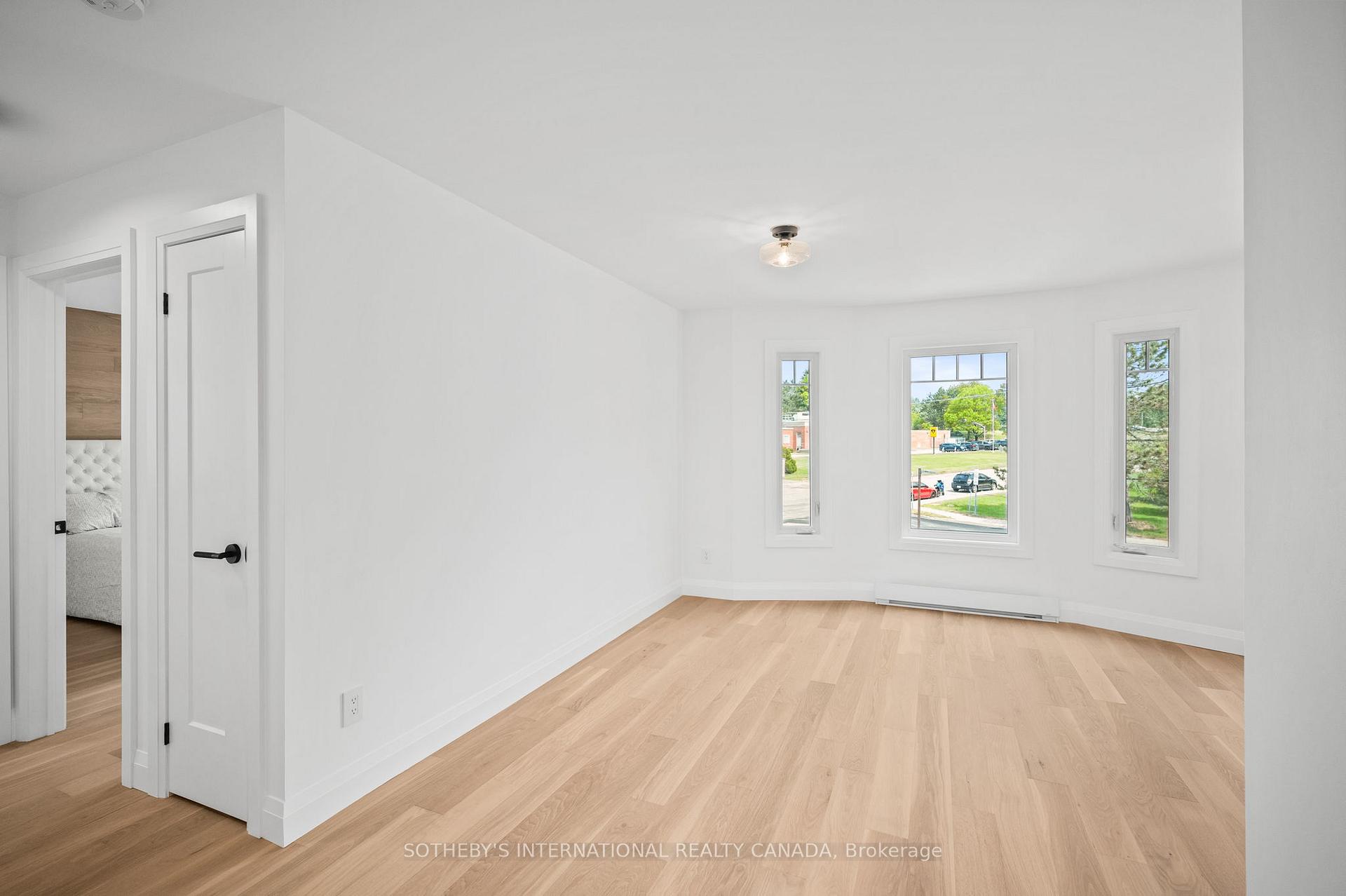 Photo 9 of Unit 201C, 661 Cedar Lane, Bracebridge, Macaulay — HOMEH