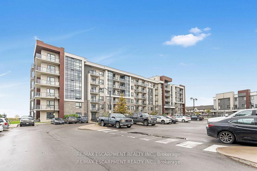 Photo 2 of Unit 239, 101 Shoreview Place, Hamilton, Stoney Creek — HOMEH