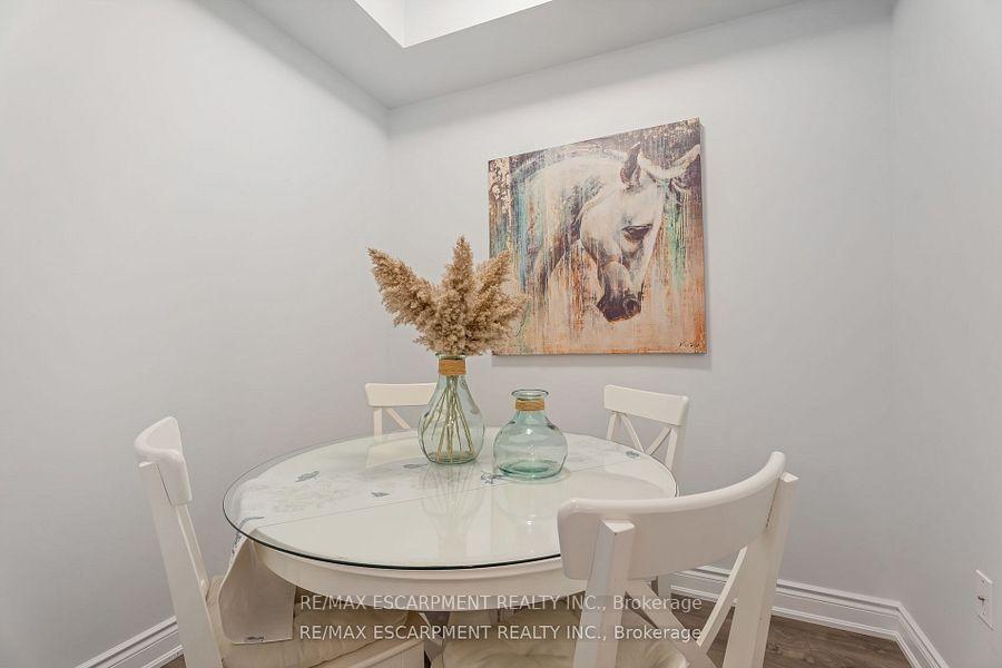 Photo 4 of Unit 239, 101 Shoreview Place, Hamilton, Stoney Creek — HOMEH
