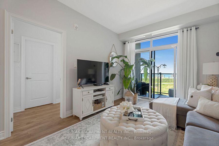Photo 12 of Unit 239, 101 Shoreview Place, Hamilton, Stoney Creek — HOMEH