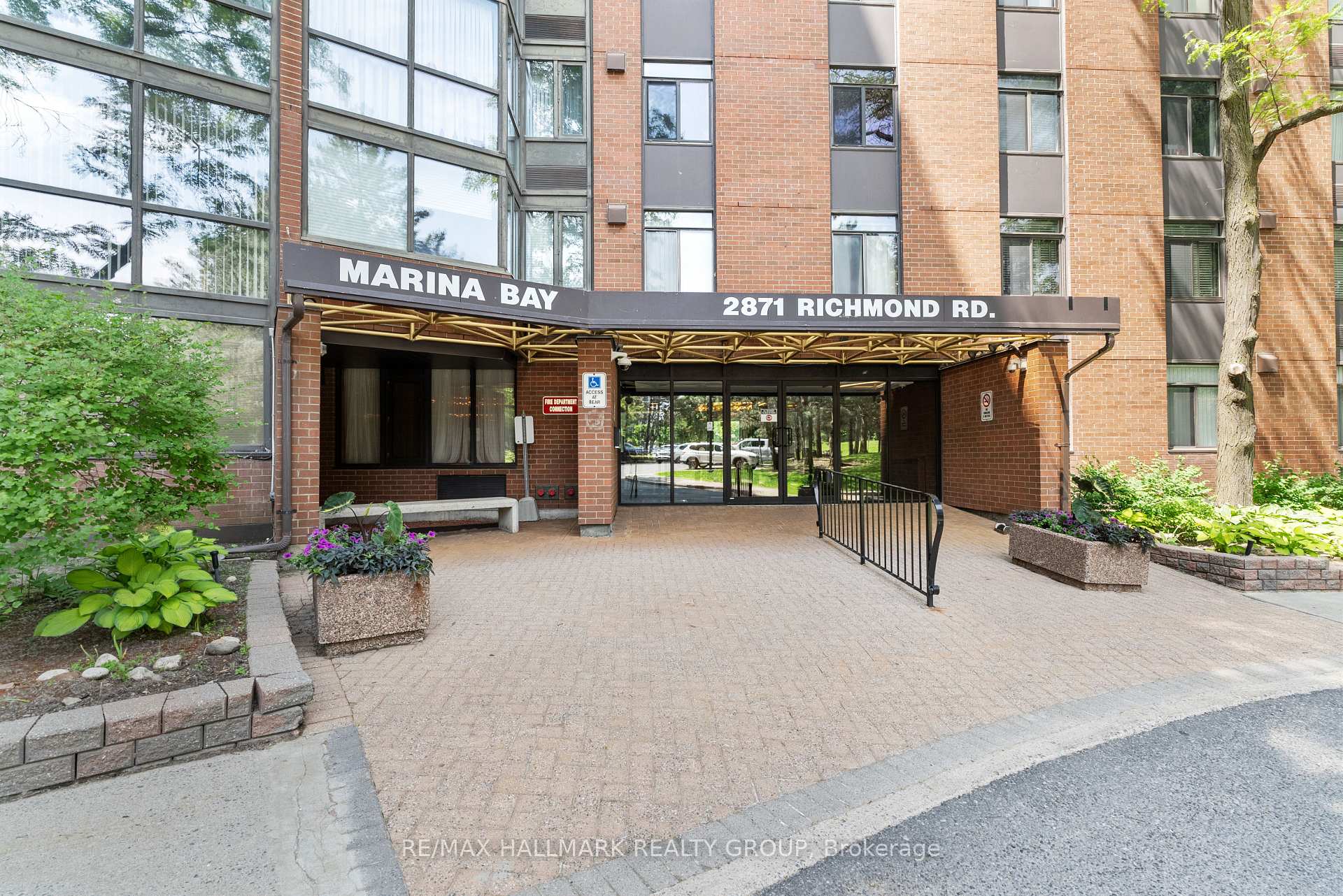 Photo 16 of Unit 404, 2871 Richmond Road, Ottawa, Britannia Heights — HOMEH