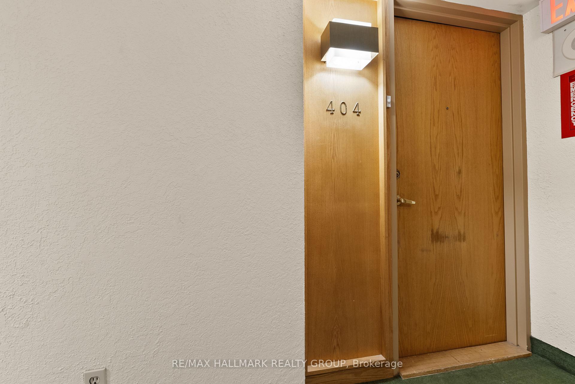 Photo 7 of Unit 404, 2871 Richmond Road, Ottawa, Britannia Heights — HOMEH