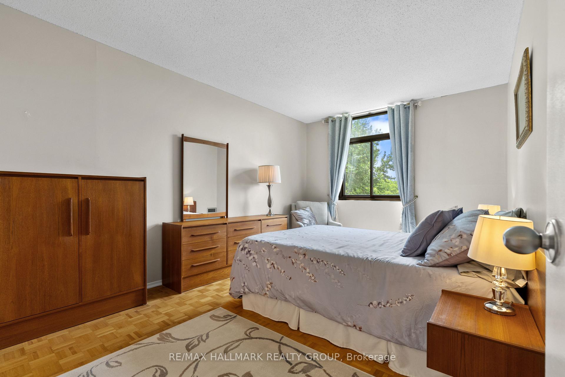 Photo 6 of Unit 404, 2871 Richmond Road, Ottawa, Britannia Heights — HOMEH