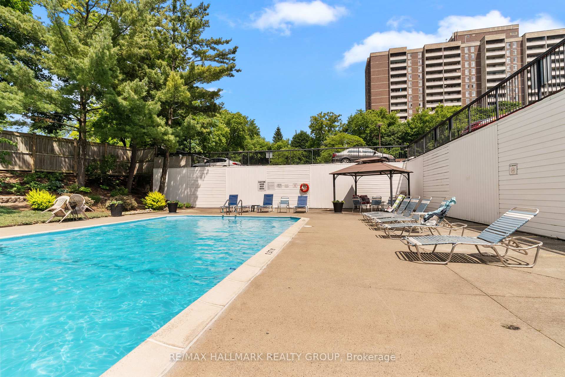 Photo 19 of Unit 404, 2871 Richmond Road, Ottawa, Britannia Heights — HOMEH