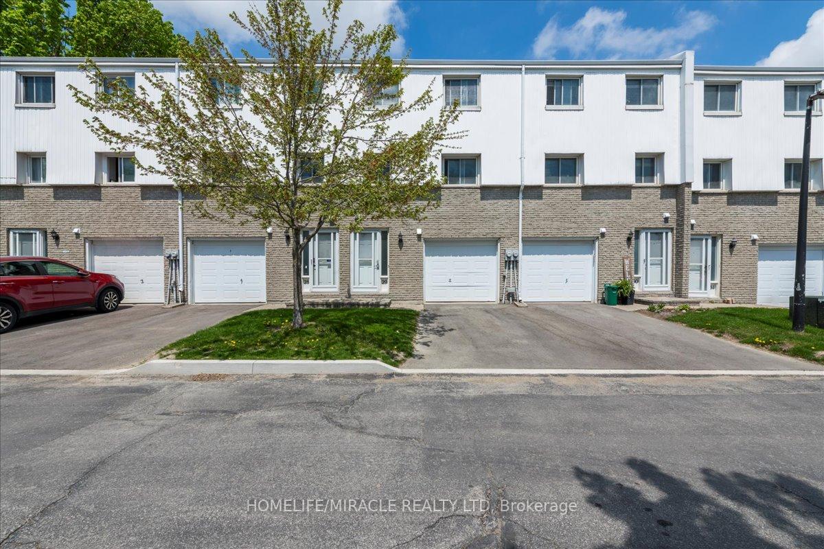 Photo 5 of Unit 29, 325 William Street, Shelburne — HOMEH