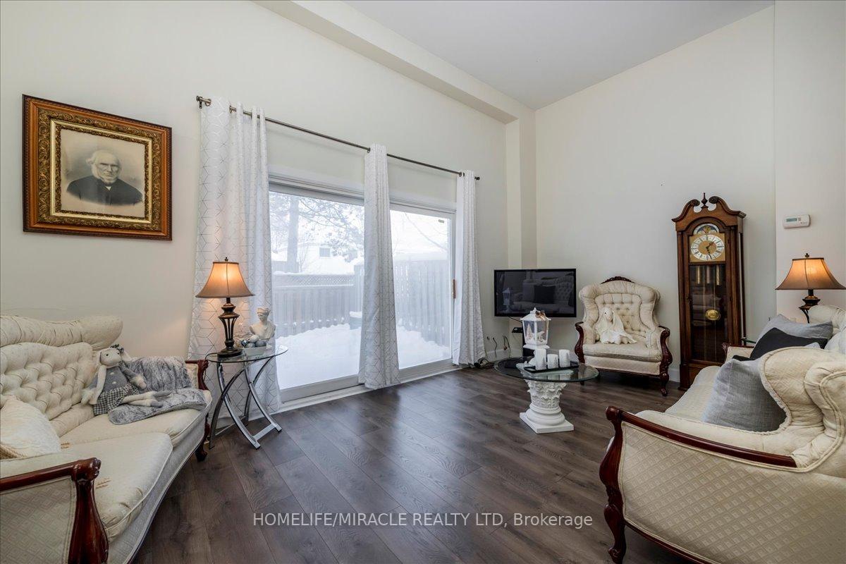 Photo 11 of Unit 29, 325 William Street, Shelburne — HOMEH