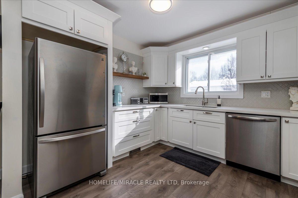 Photo 9 of Unit 29, 325 William Street, Shelburne — HOMEH