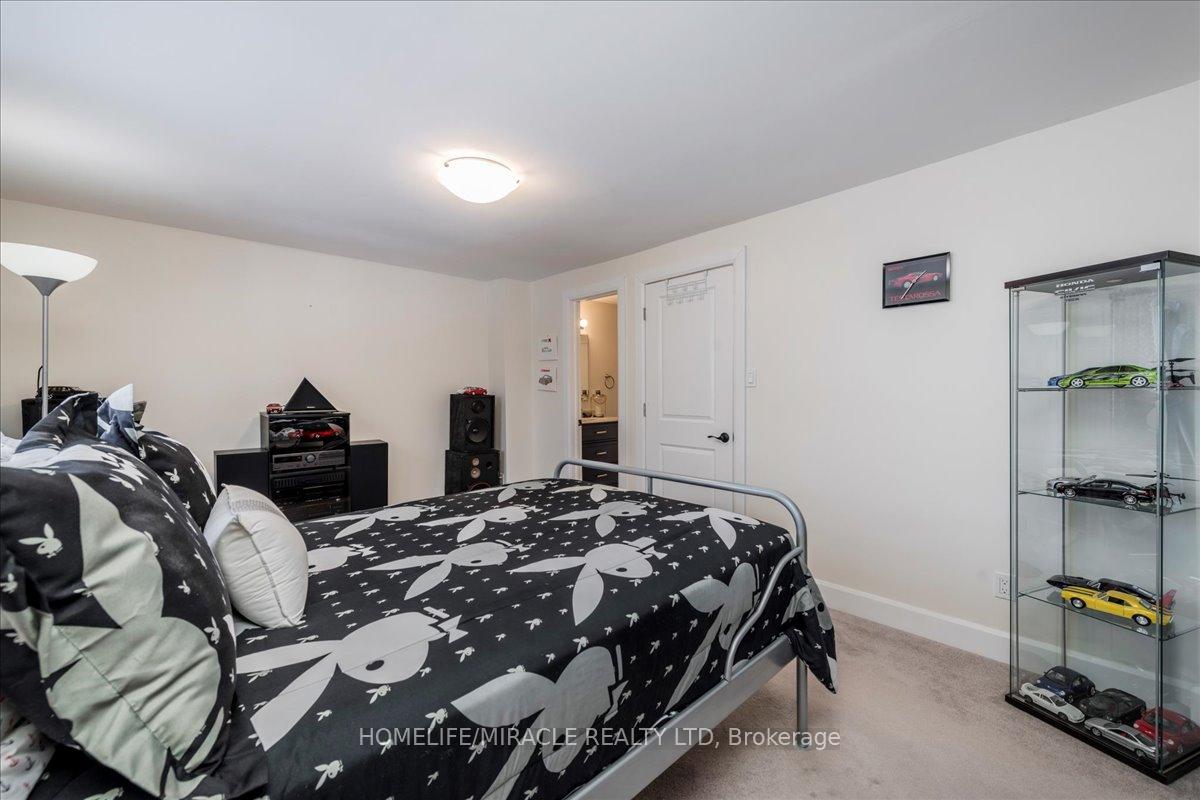 Photo 16 of Unit 29, 325 William Street, Shelburne — HOMEH