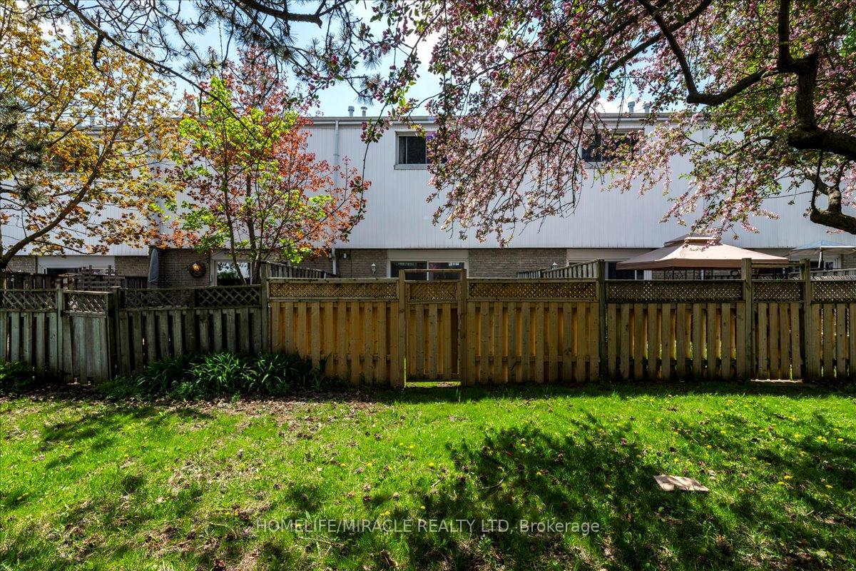 Photo 26 of Unit 29, 325 William Street, Shelburne — HOMEH