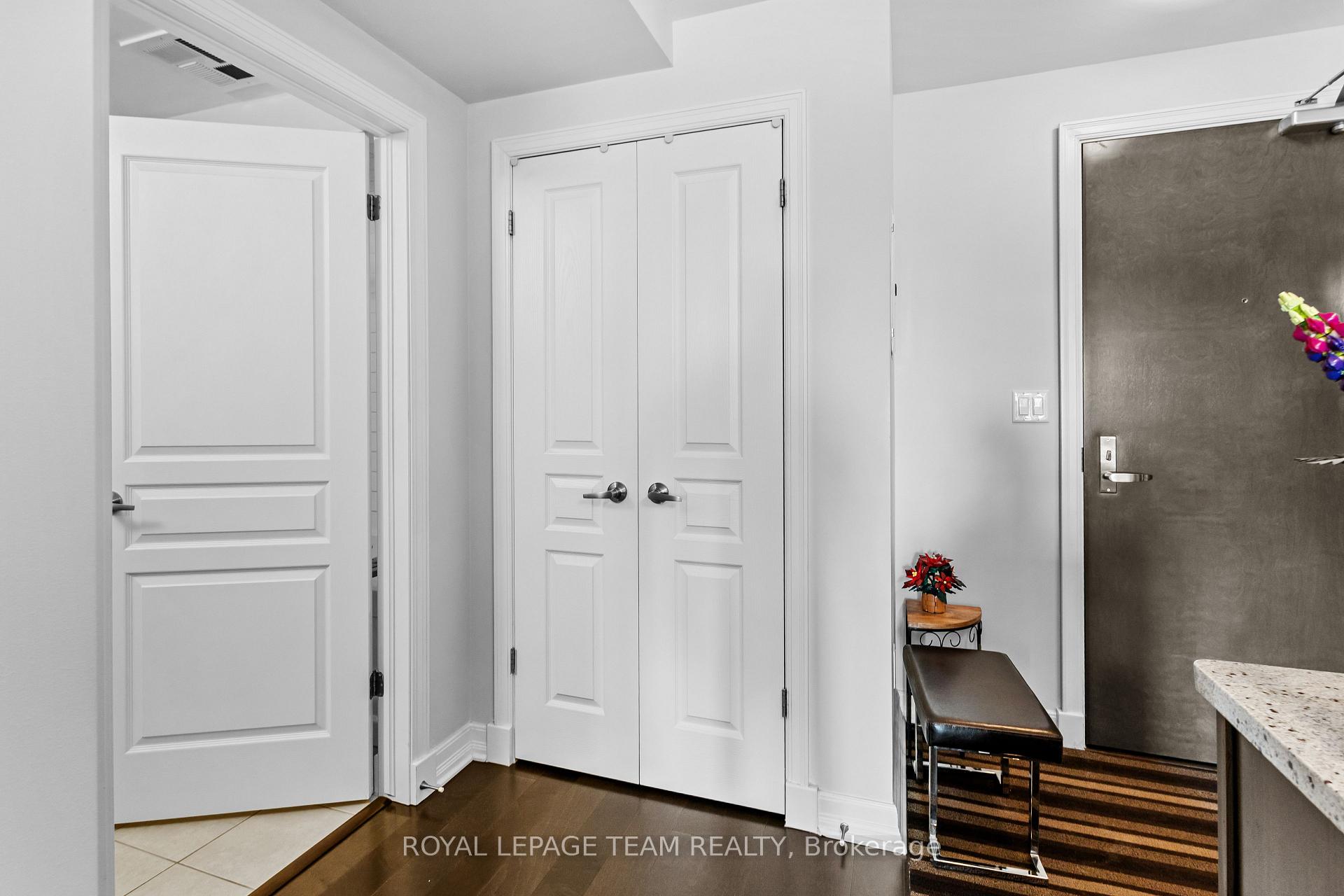 Photo 3 of Unit 509, 238 Besserer Street E, Ottawa, Sandy Hill — HOMEH
