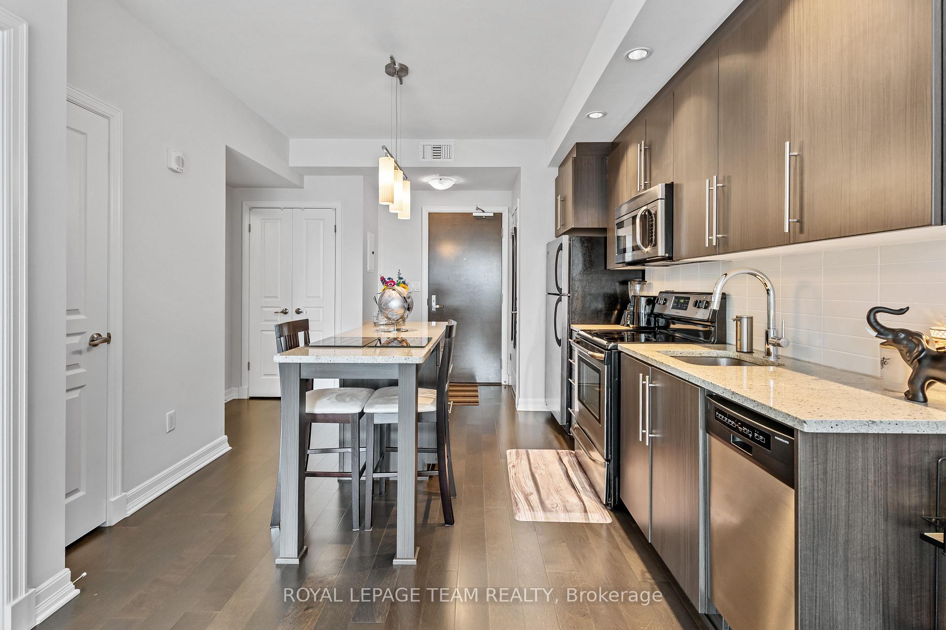 Photo 5 of Unit 509, 238 Besserer Street E, Ottawa, Sandy Hill — HOMEH