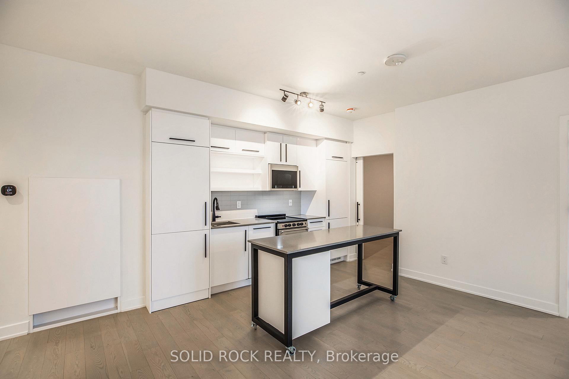 Photo 2 of Unit 106, 560 Rideau Street, Ottawa, Sandy Hill — HOMEH