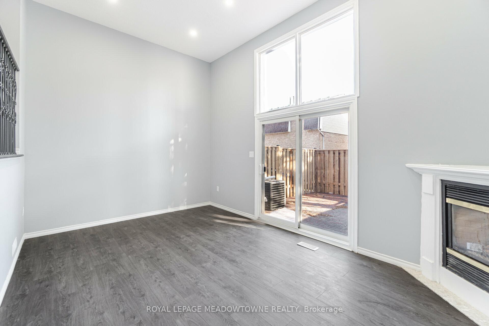 Photo 8 of Unit 42, 11 Harrisford Street, Hamilton, Red Hill — HOMEH