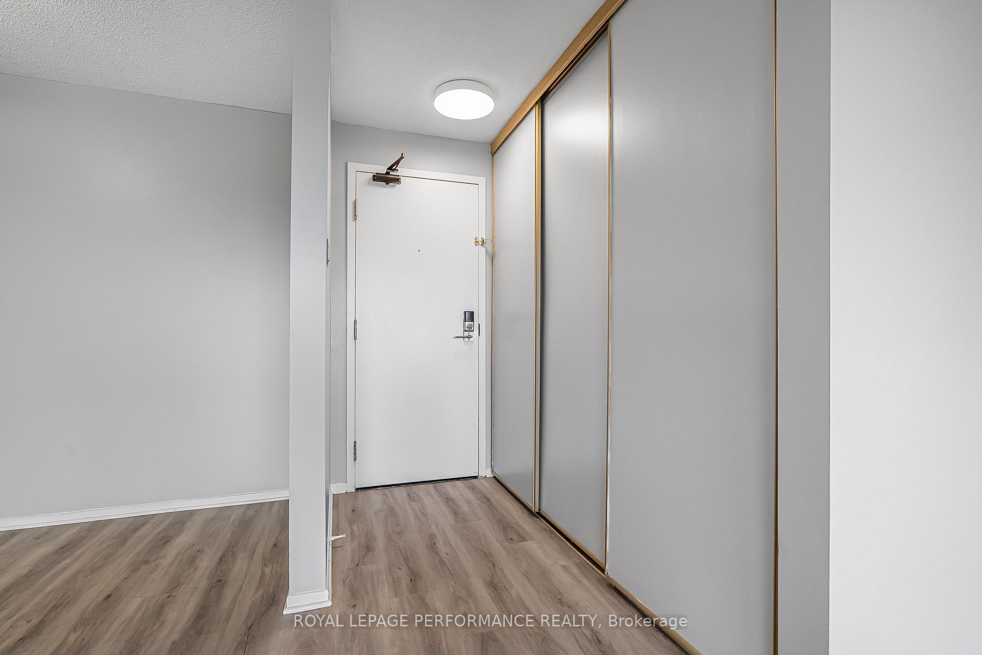 Photo 2 of Unit #408, 6470 Bilberry Drive, Ottawa, Orleans Wood — HOMEH