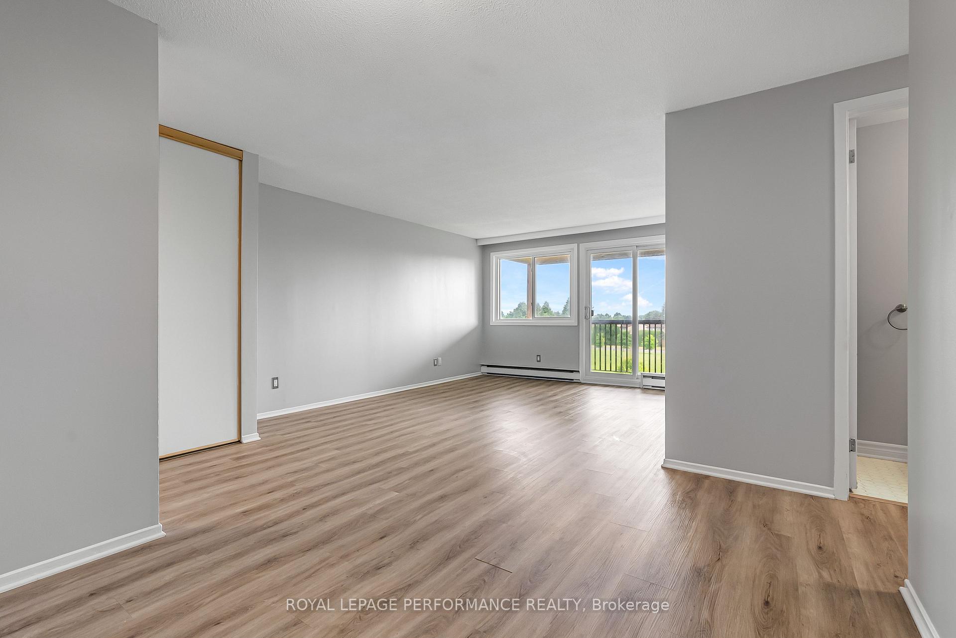 Photo 3 of Unit #408, 6470 Bilberry Drive, Ottawa, Orleans Wood — HOMEH