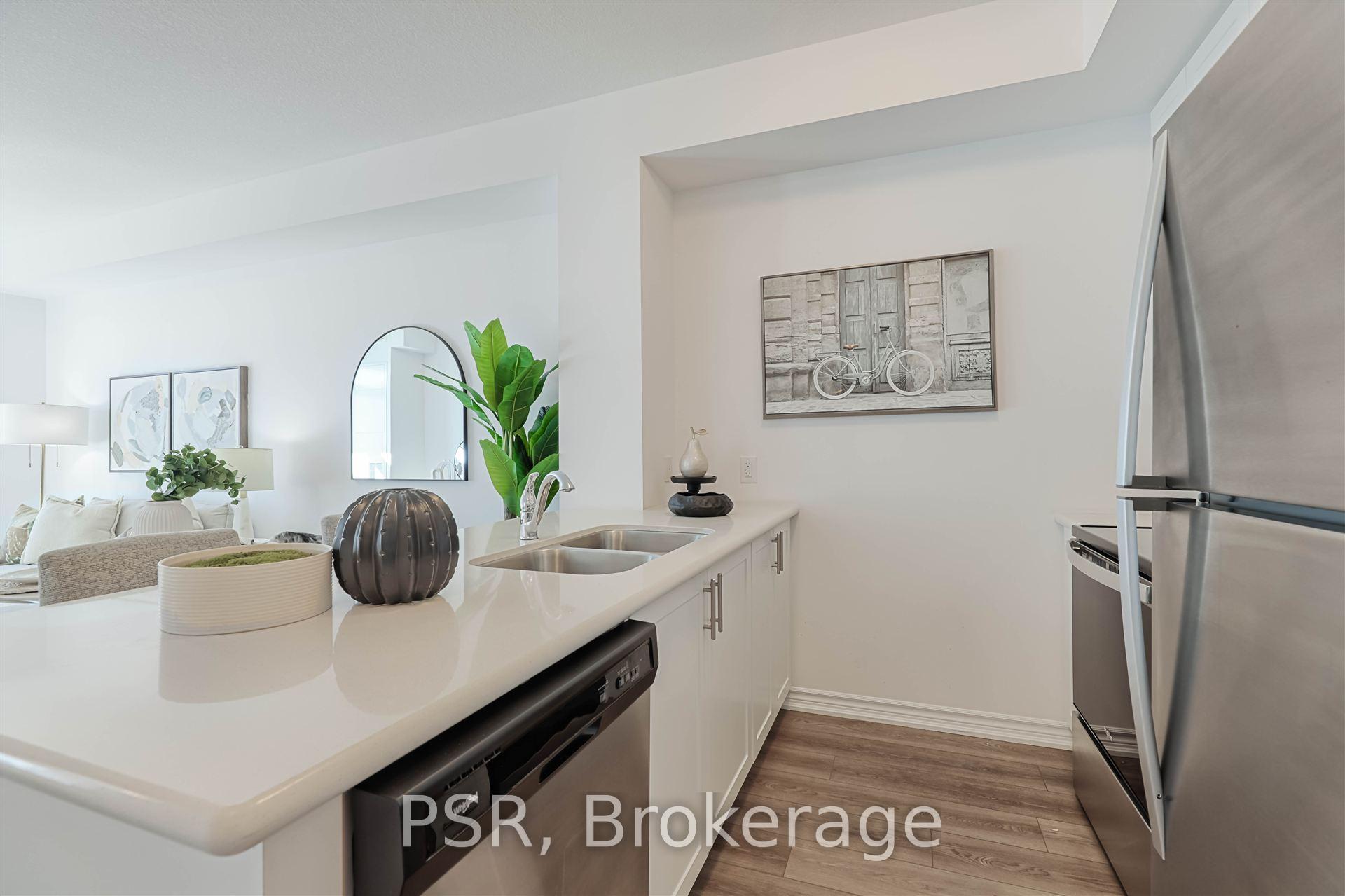 Photo 8 of Unit 708, 460 Dundas Street E, Hamilton, Waterdown — HOMEH