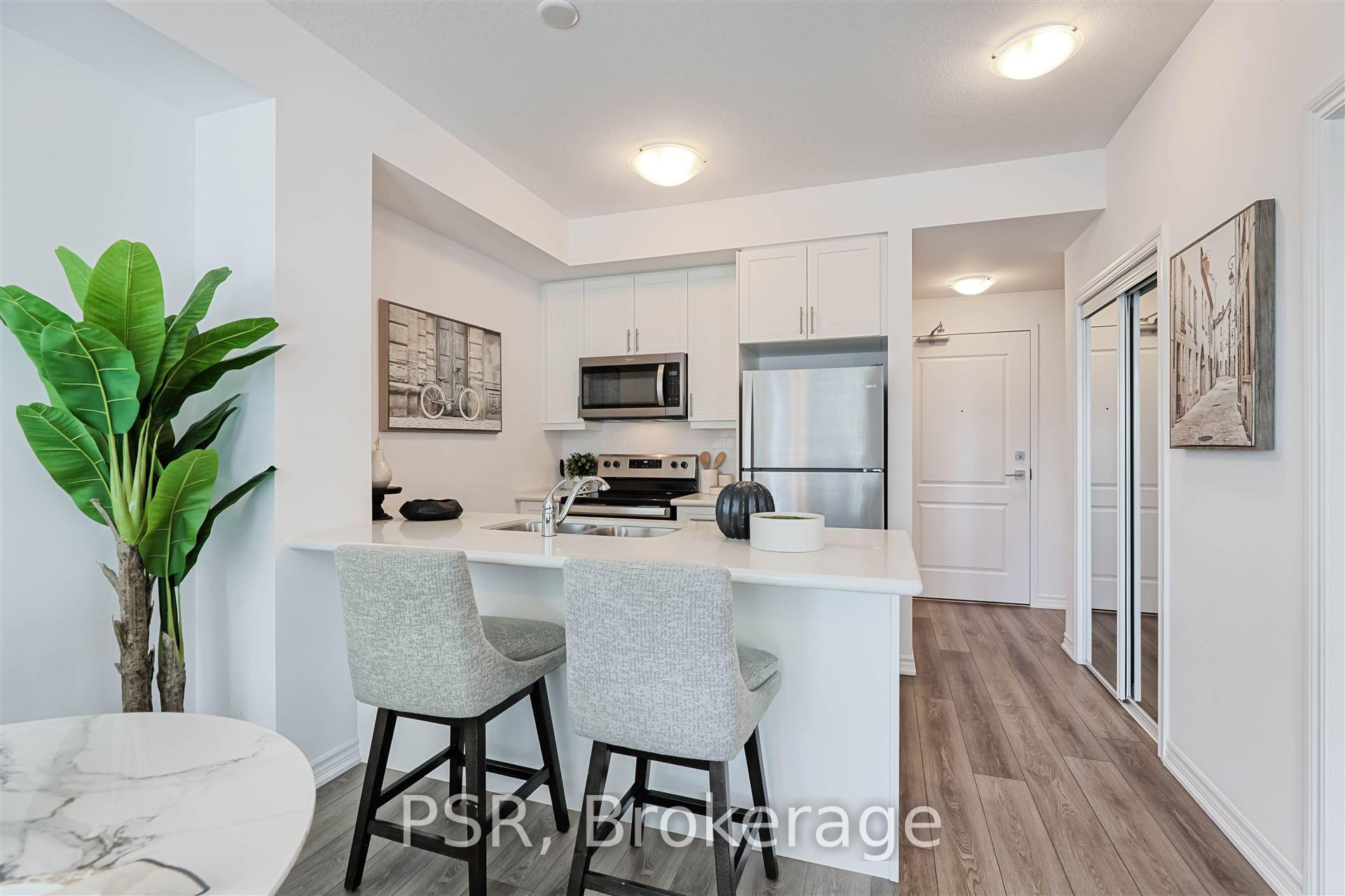 Photo 6 of Unit 708, 460 Dundas Street E, Hamilton, Waterdown — HOMEH