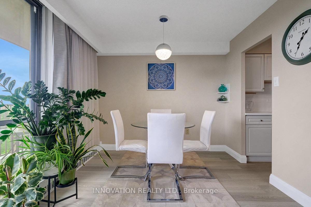 Photo 11 of Unit 807, 2400 Virginia Drive, Ottawa, Guildwood Estates - Urbandale Acres — HOMEH