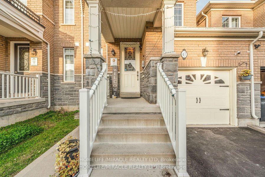 Photo 2 of 47 Maple Trail Road, Caledon, Rural Caledon — HOMEH