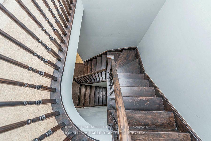 Photo 14 of 47 Maple Trail Road, Caledon, Rural Caledon — HOMEH