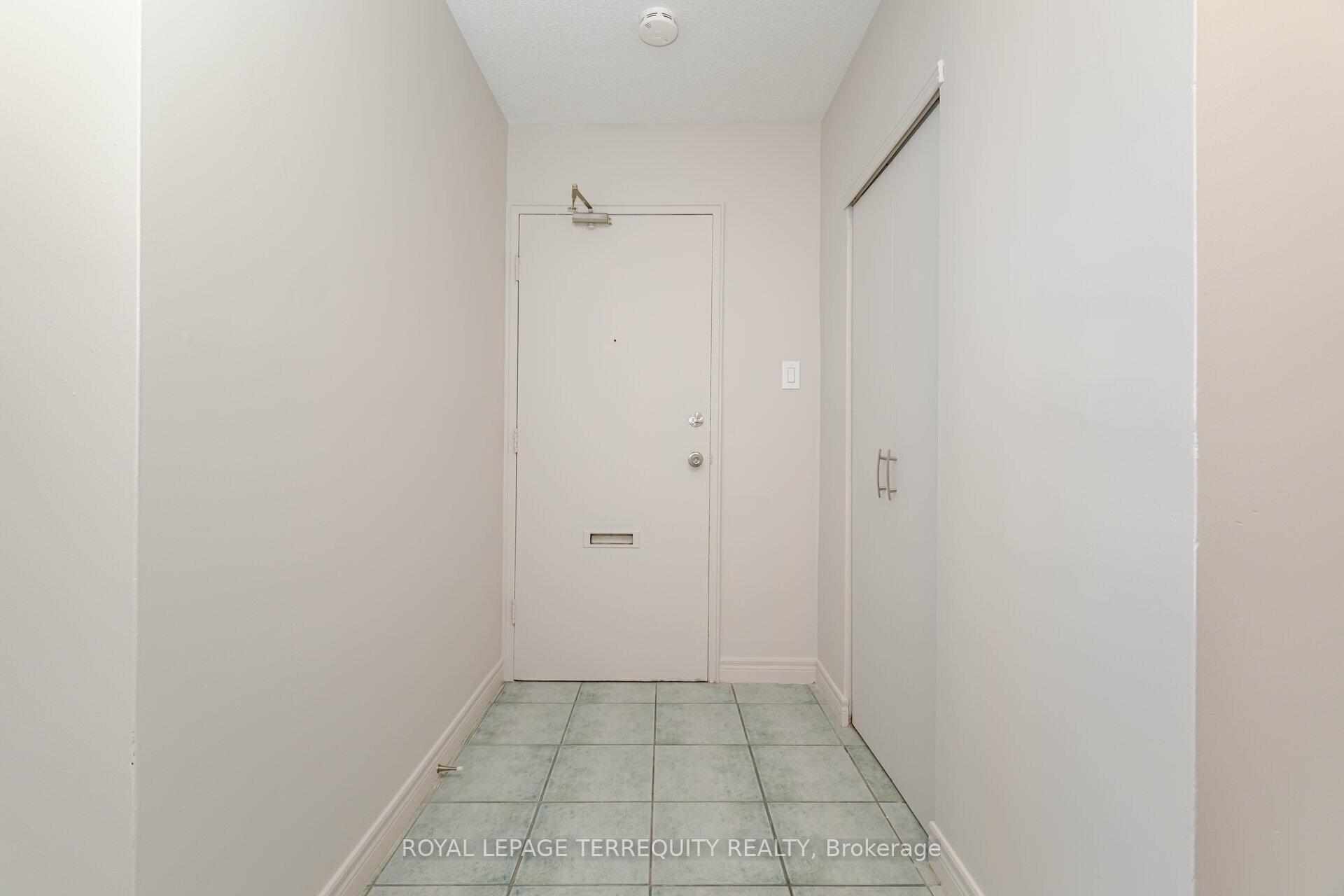 Photo 3 of Unit 101, 81 Charlton Avenue E, Hamilton, Corktown — HOMEH