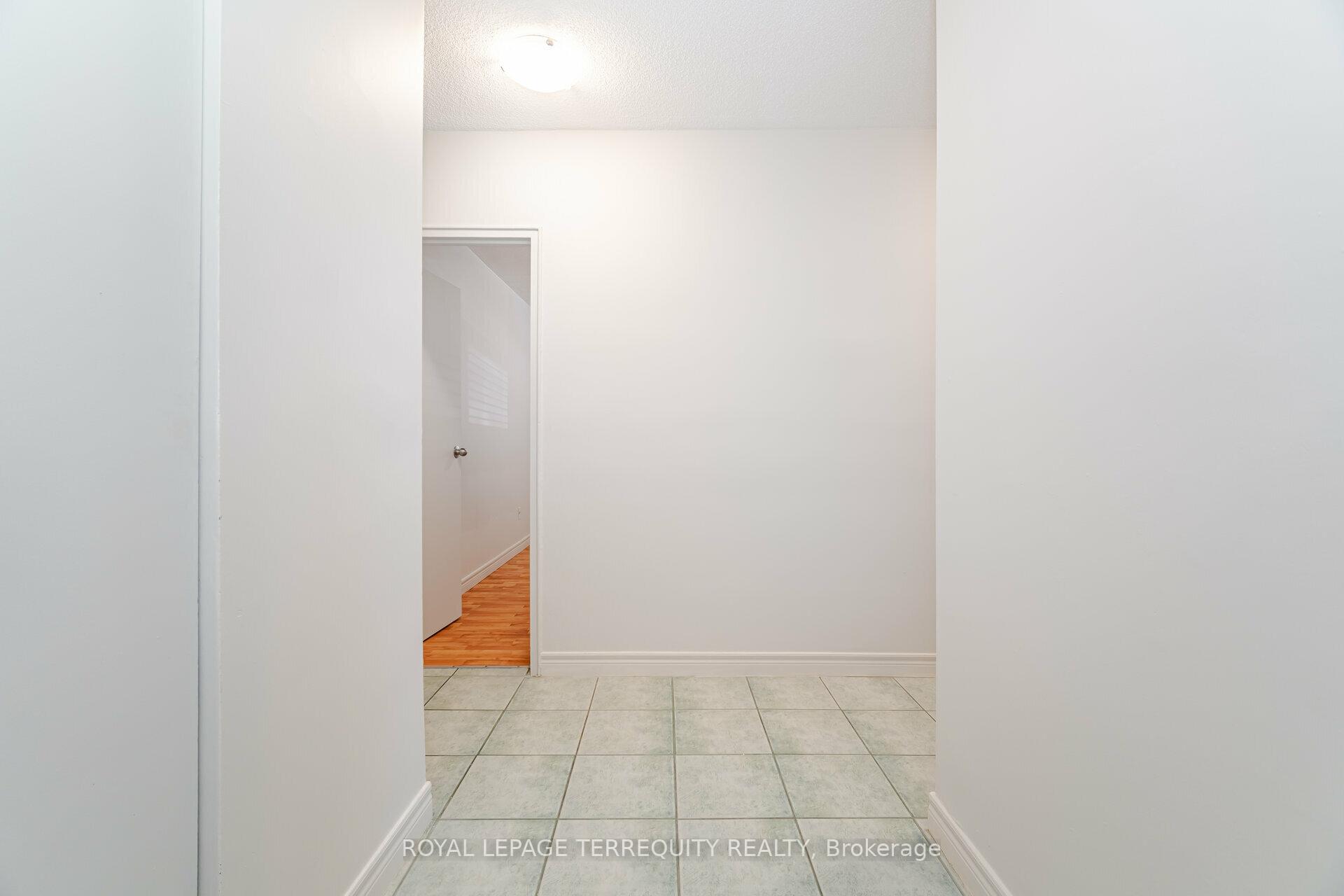 Photo 2 of Unit 101, 81 Charlton Avenue E, Hamilton, Corktown — HOMEH
