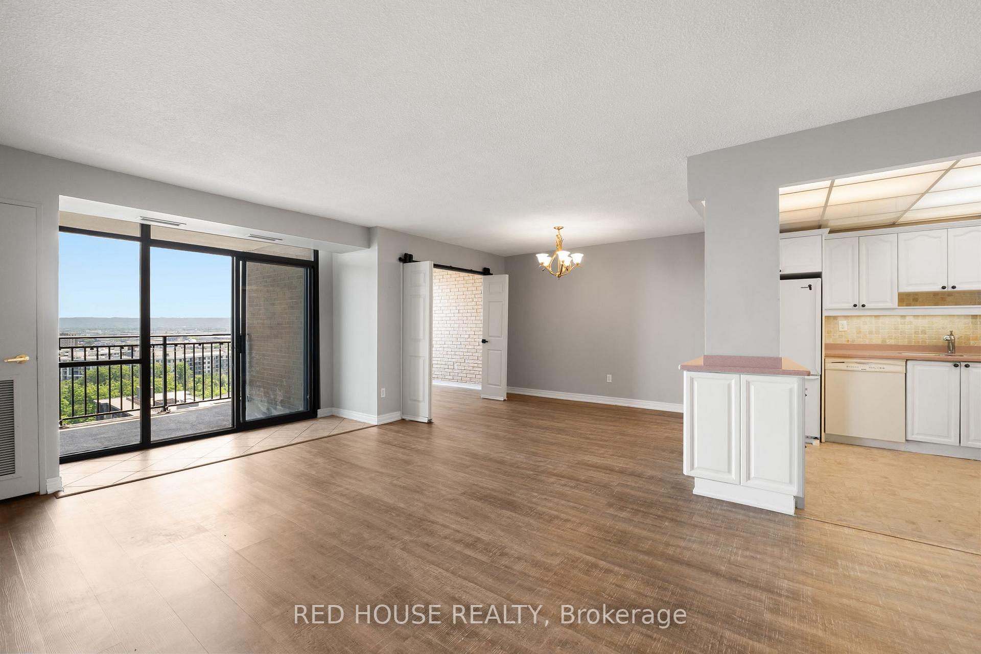 Photo 6 of Unit 1706, 500 Green Road, Hamilton, Stoney Creek — HOMEH