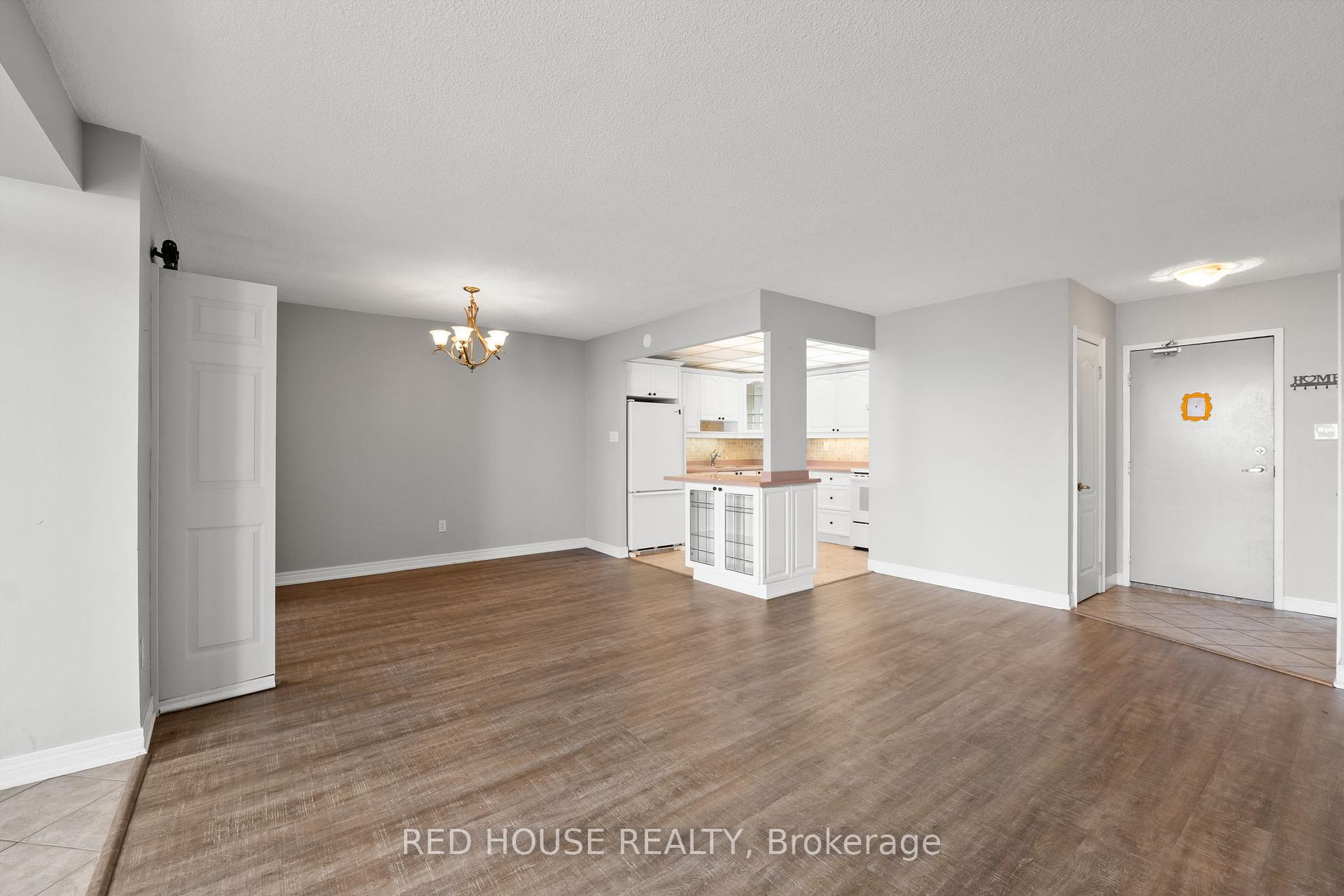 Photo 9 of Unit 1706, 500 Green Road, Hamilton, Stoney Creek — HOMEH