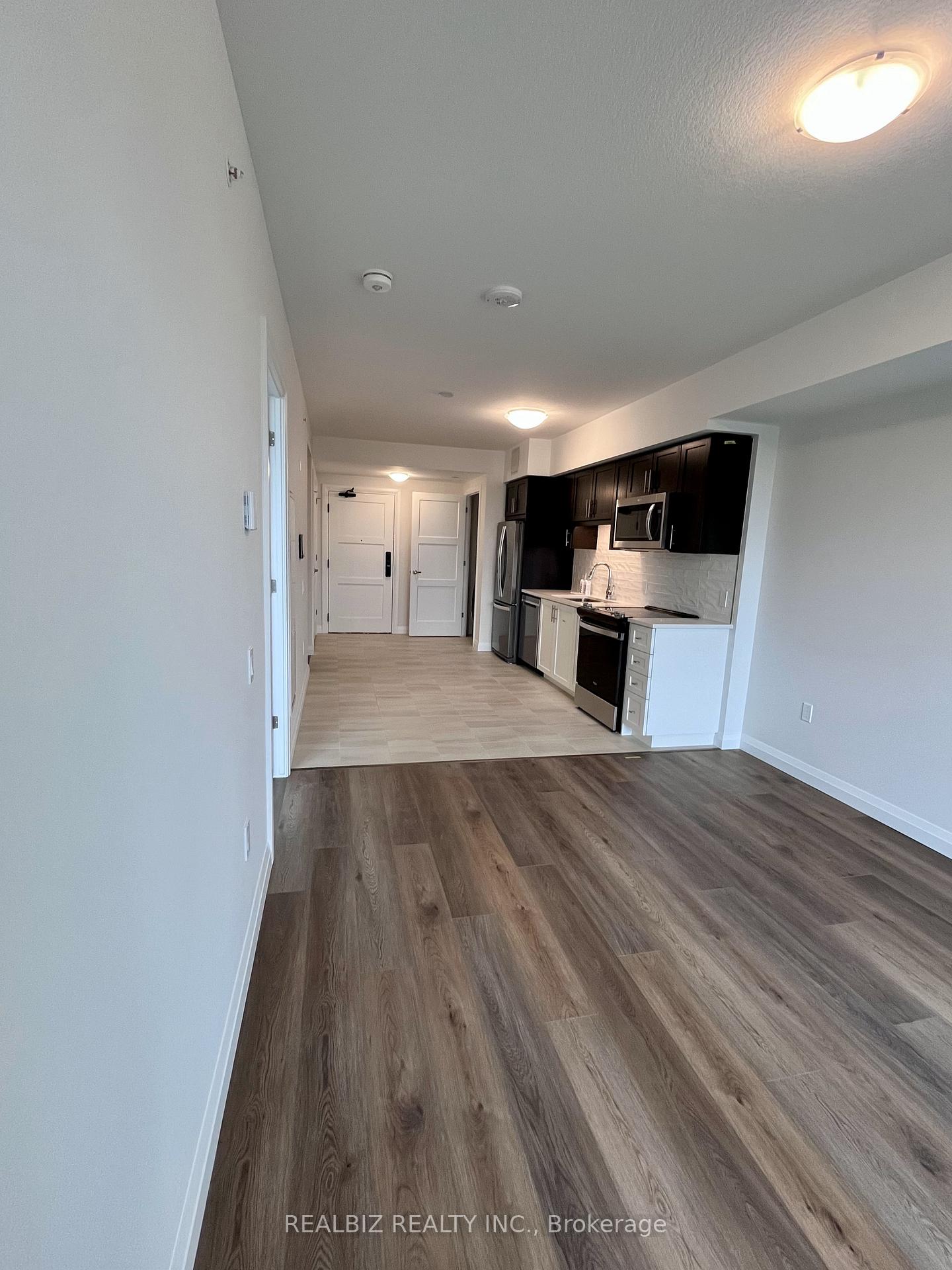 Photo 2 of Unit 706, 93 Arthur Street S, Guelph, St. Patrick's Ward — HOMEH