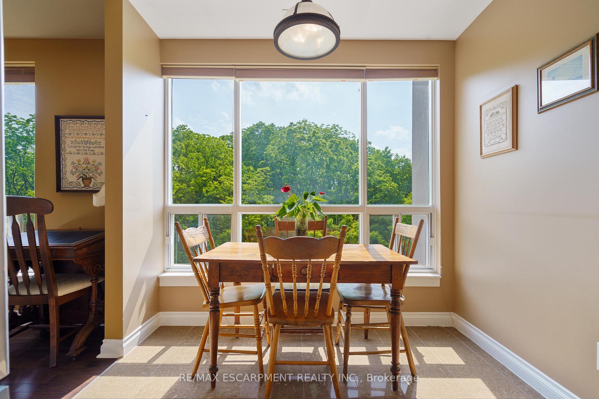 Photo 7 of Unit 405, 4000 Creekside Drive, Hamilton, Dundas — HOMEH