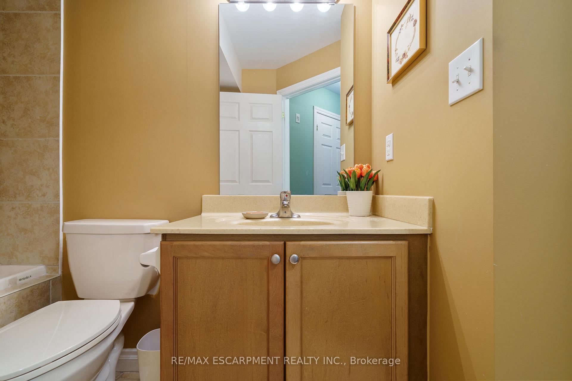 Photo 17 of Unit 405, 4000 Creekside Drive, Hamilton, Dundas — HOMEH
