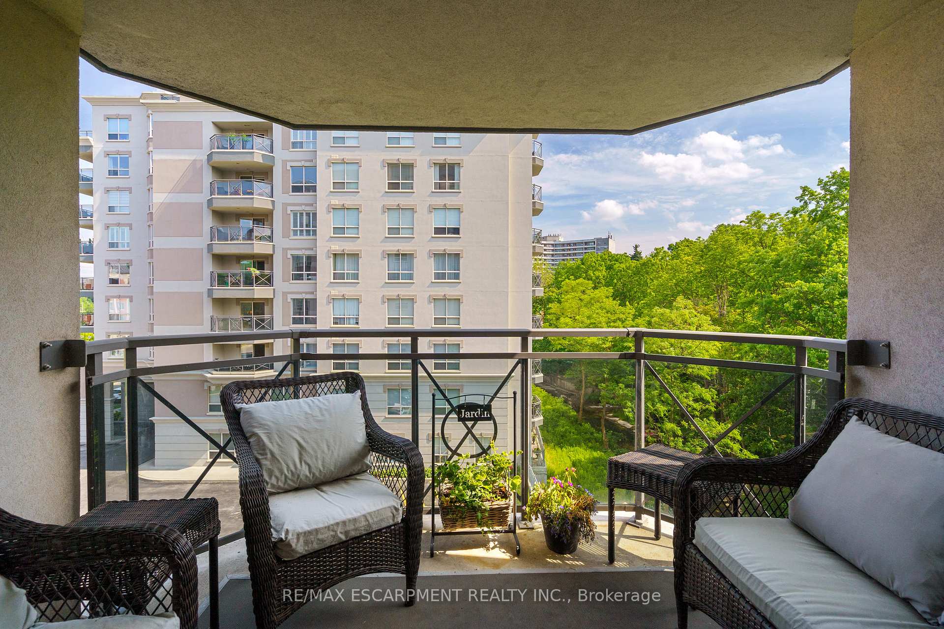 Photo 33 of Unit 405, 4000 Creekside Drive, Hamilton, Dundas — HOMEH