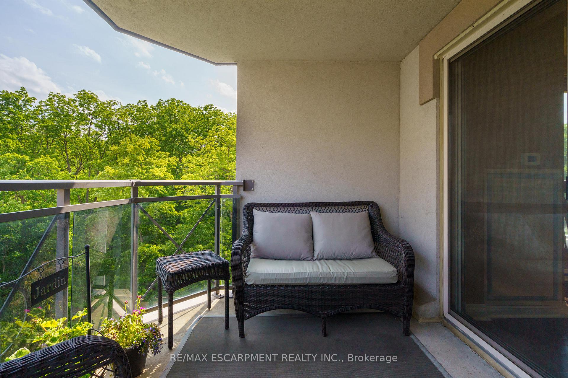 Photo 42 of Unit 405, 4000 Creekside Drive, Hamilton, Dundas — HOMEH