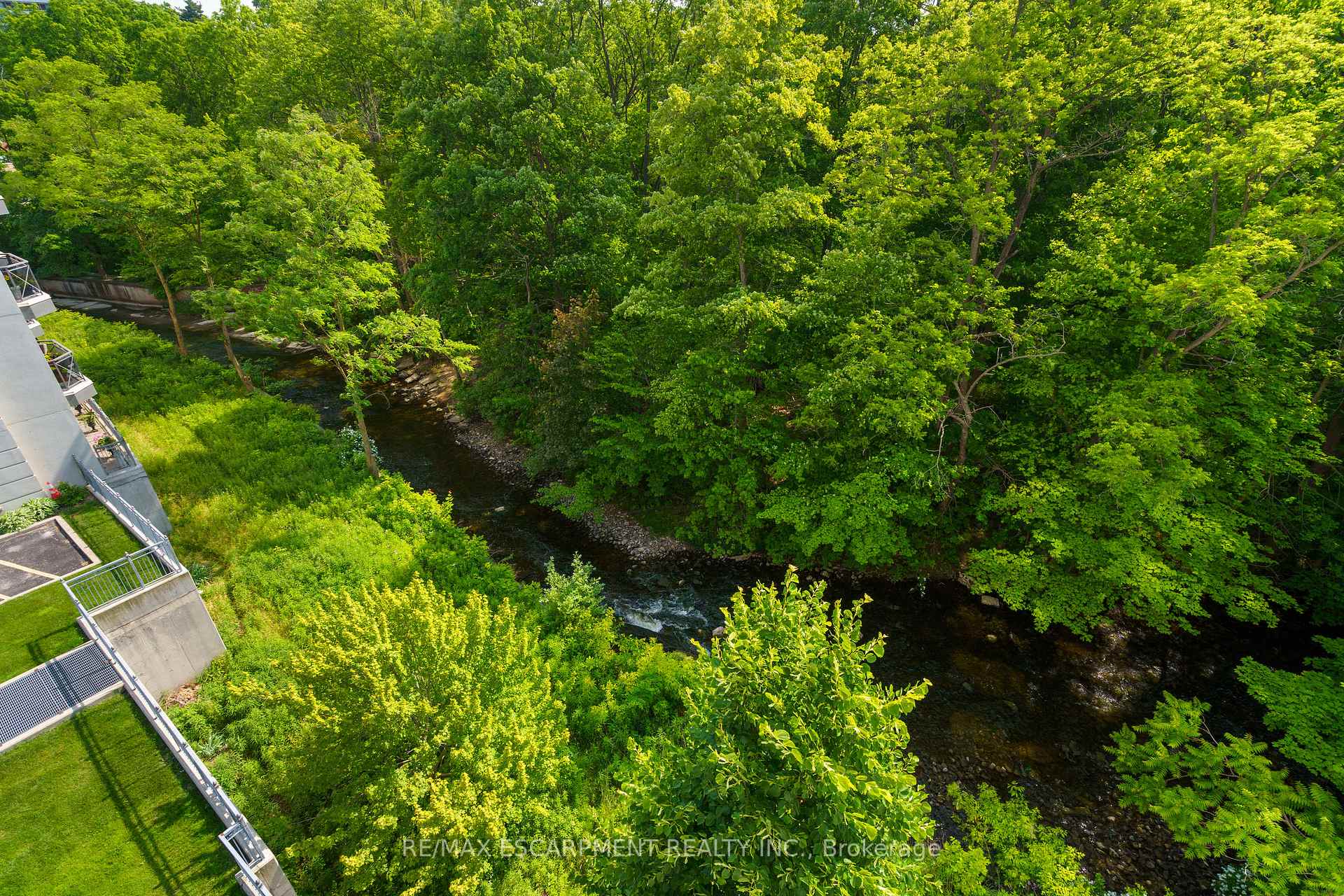 Photo 39 of Unit 405, 4000 Creekside Drive, Hamilton, Dundas — HOMEH