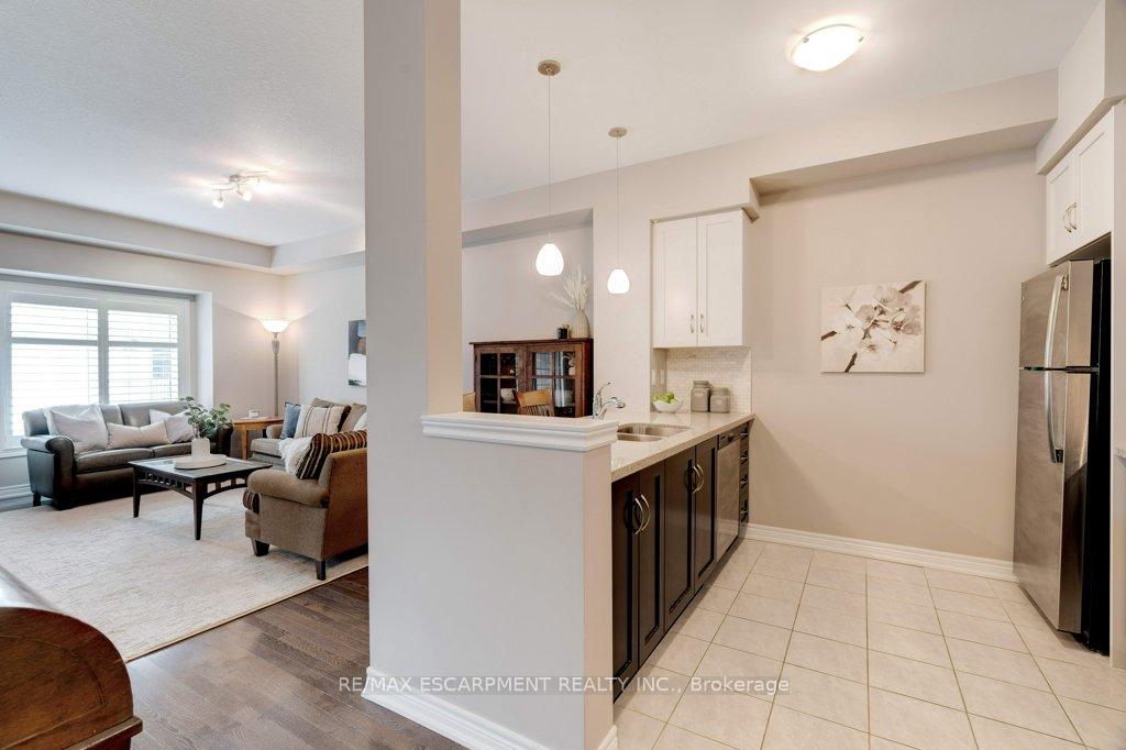 Photo 7 of Unit 39, 257 Parkside Drive, Hamilton, Waterdown — HOMEH