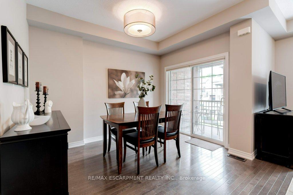 Photo 11 of Unit 39, 257 Parkside Drive, Hamilton, Waterdown — HOMEH