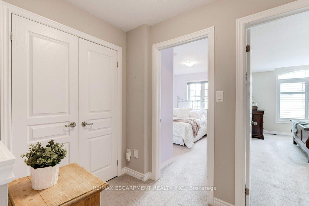 Photo 18 of Unit 39, 257 Parkside Drive, Hamilton, Waterdown — HOMEH