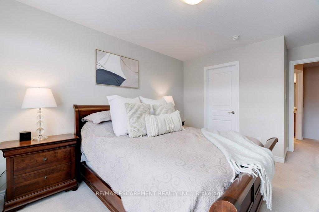 Photo 24 of Unit 39, 257 Parkside Drive, Hamilton, Waterdown — HOMEH
