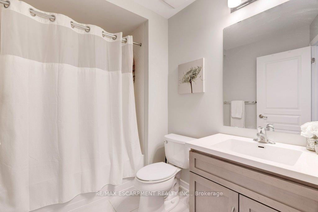 Photo 33 of Unit 39, 257 Parkside Drive, Hamilton, Waterdown — HOMEH