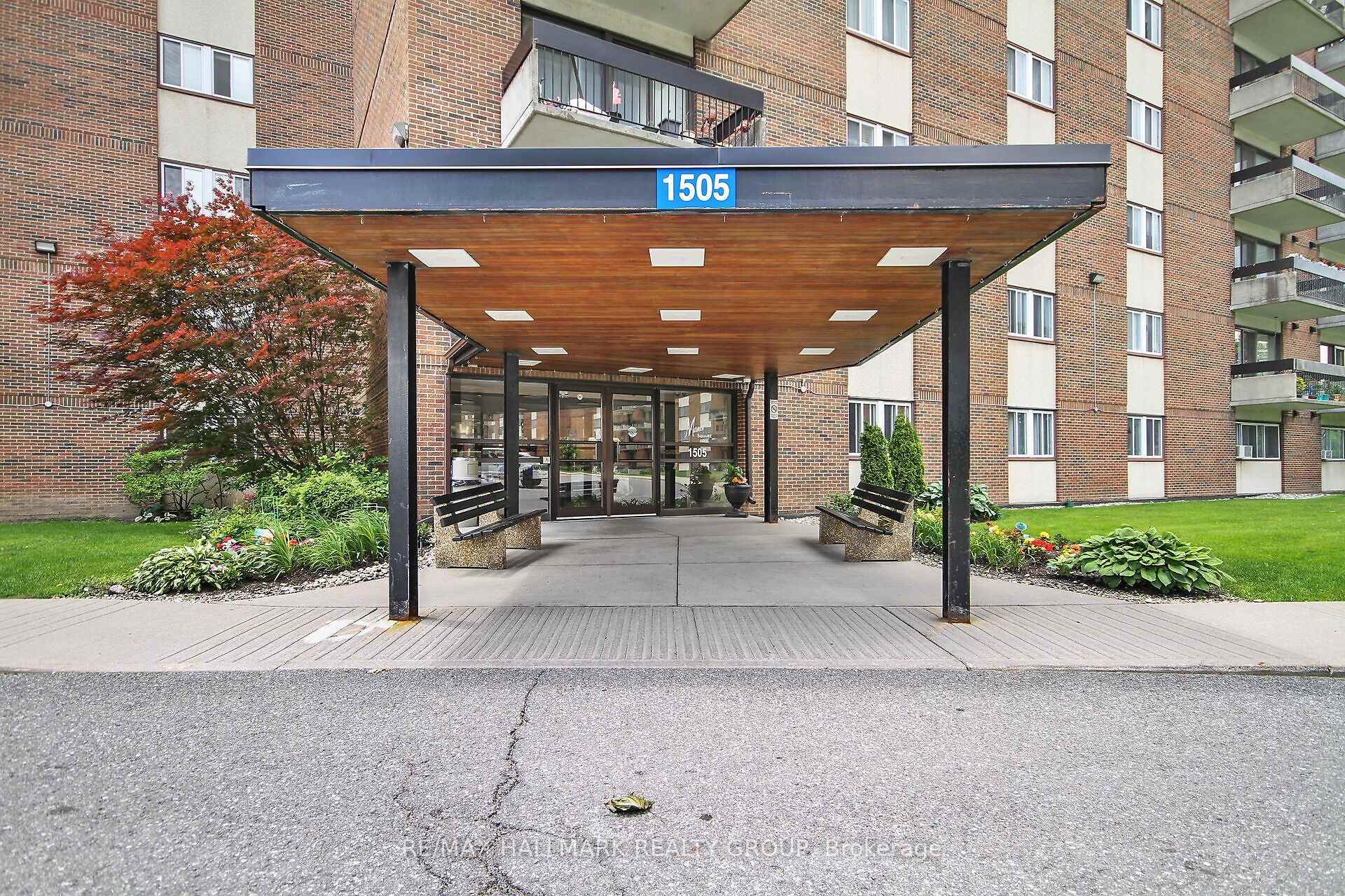 Photo 3 of Unit 210, 1505 Baseline Road, Ottawa, Copeland Park — HOMEH