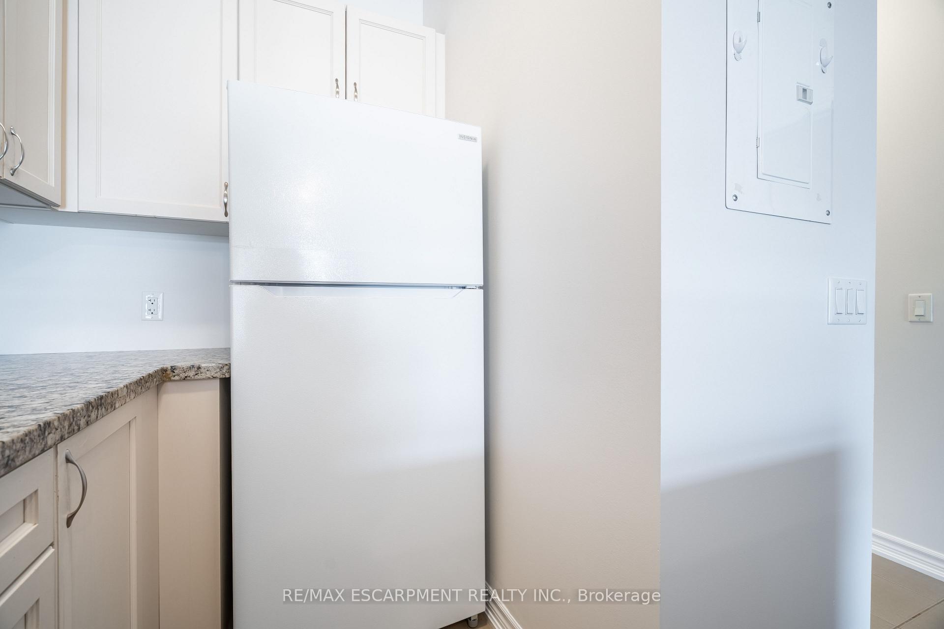 Photo 37 of Unit 204, 95 Wilson Street W, Hamilton, Ancaster — HOMEH