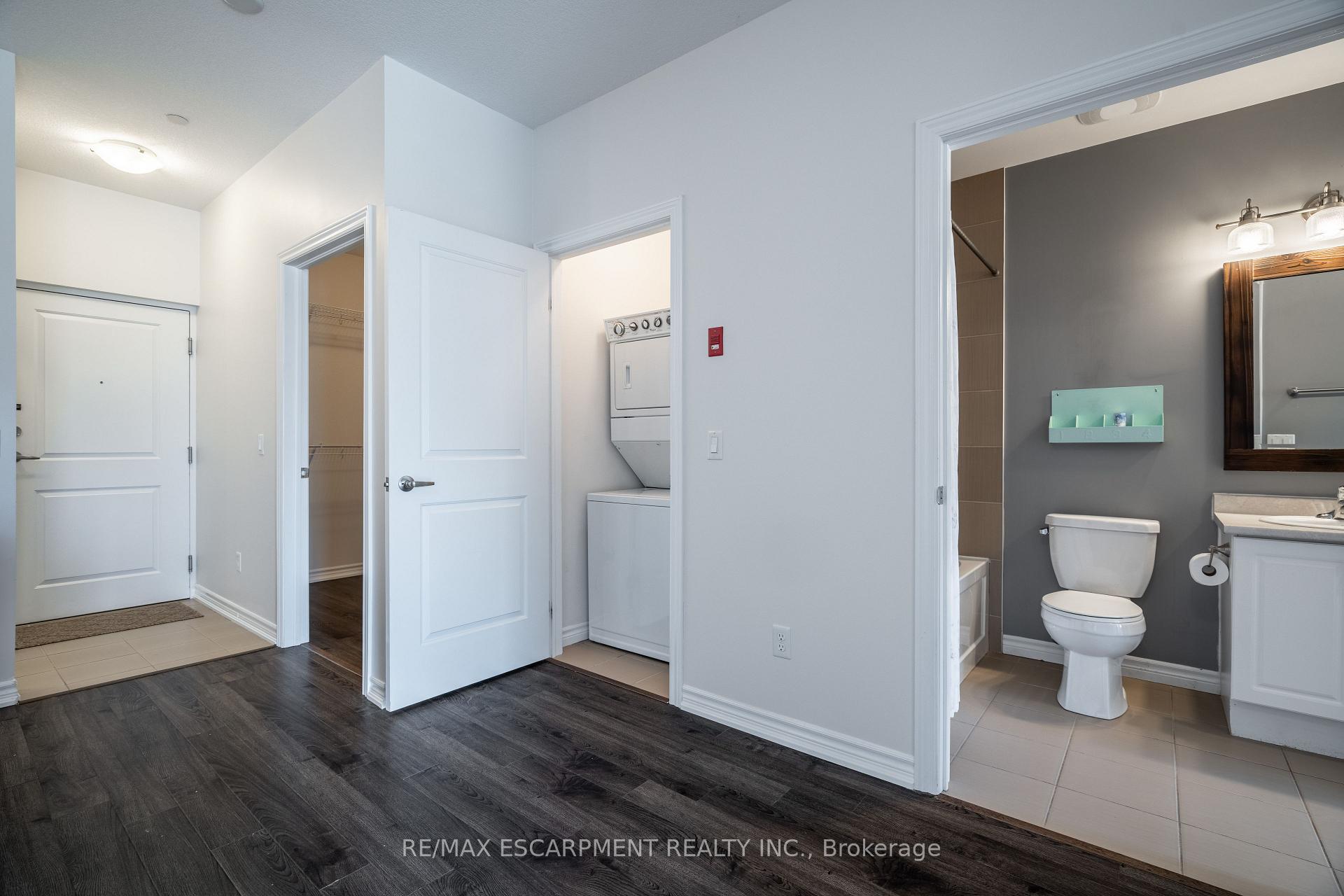 Photo 32 of Unit 204, 95 Wilson Street W, Hamilton, Ancaster — HOMEH