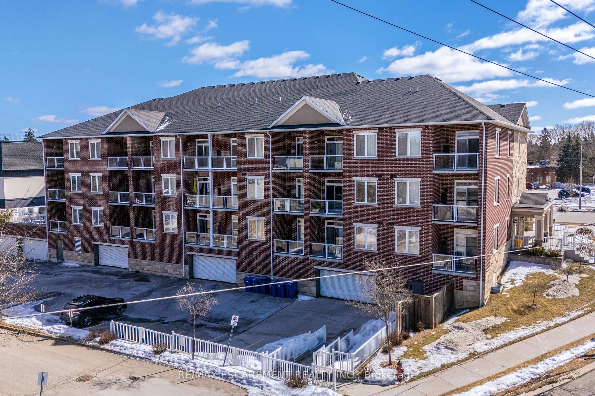 Photo 44 of Unit 204, 95 Wilson Street W, Hamilton, Ancaster — HOMEH