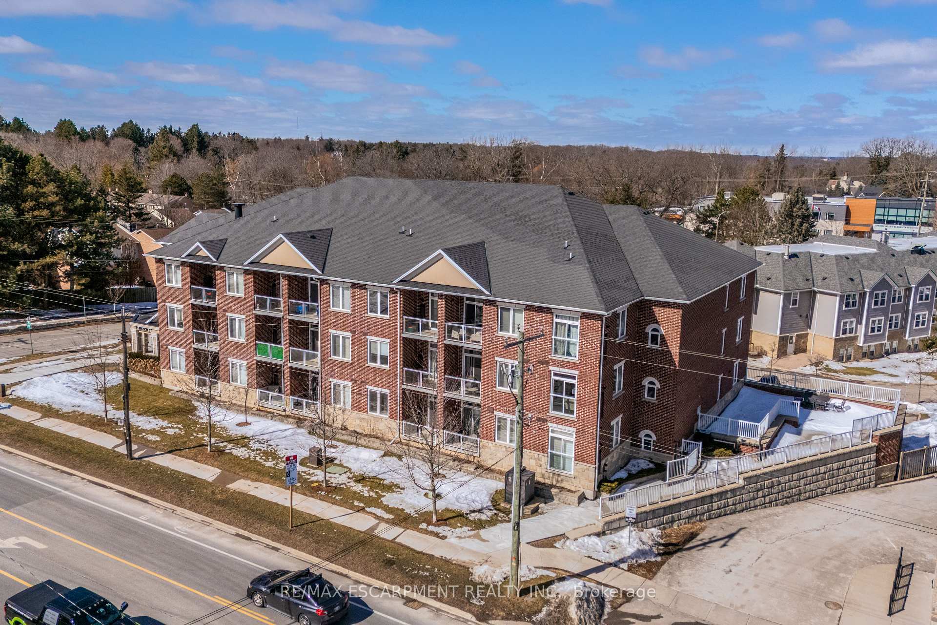 Photo 16 of Unit 204, 95 Wilson Street W, Hamilton, Ancaster — HOMEH