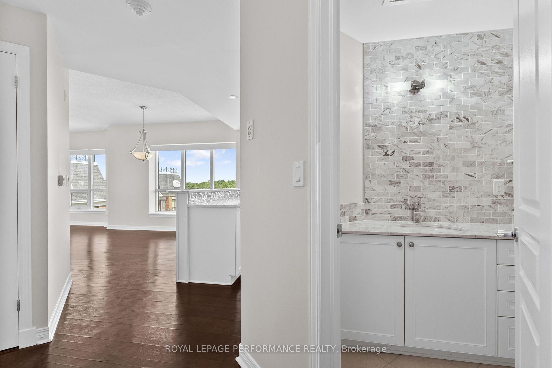 Photo 3 of Unit 610, 955 Beauparc Private, Ottawa, Cyrville — HOMEH