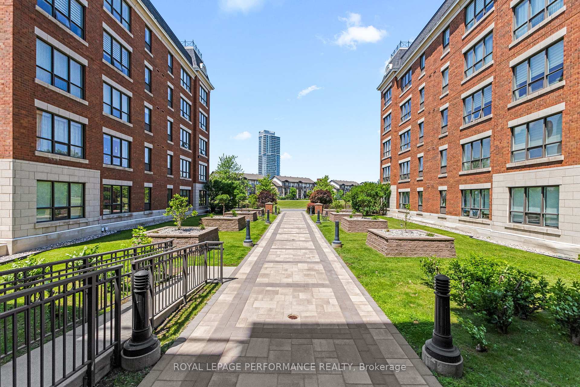 Photo 35 of Unit 610, 955 Beauparc Private, Ottawa, Cyrville — HOMEH