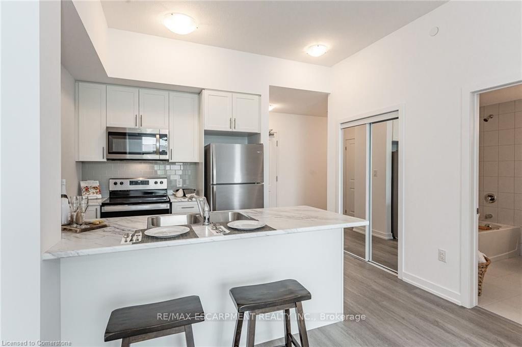 Photo 32 of Unit 1207, 450 Dundas Street E, Hamilton, Waterdown — HOMEH