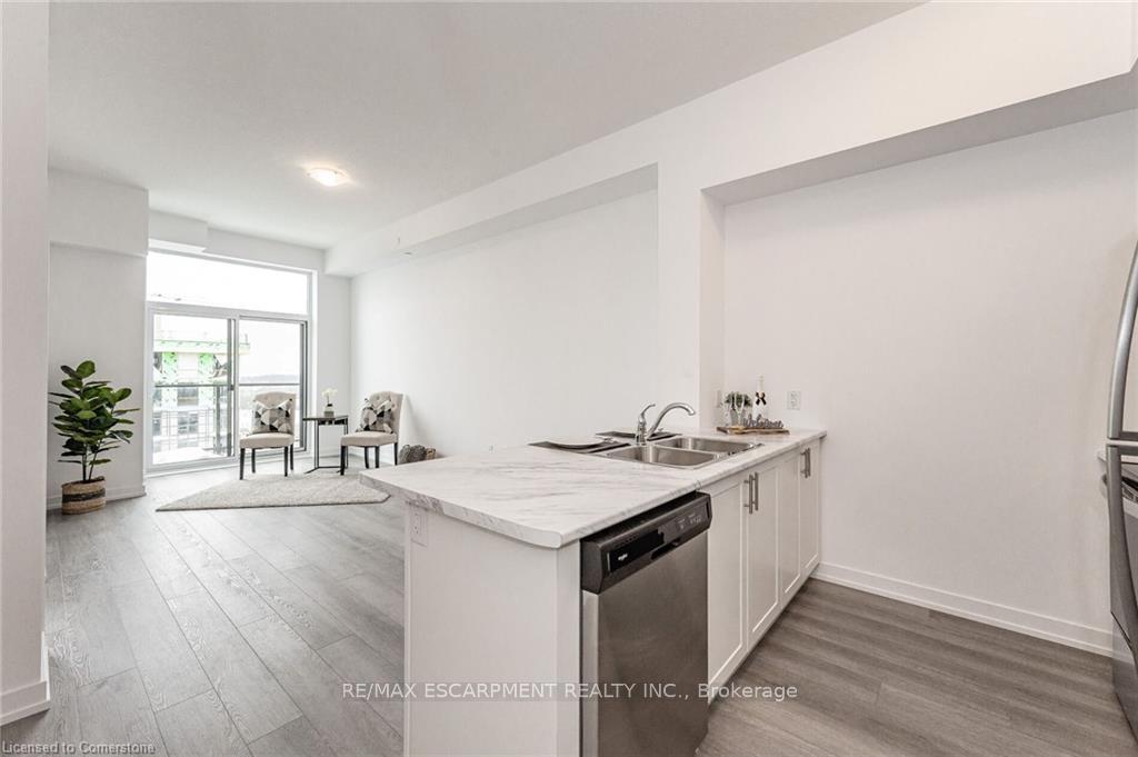 Photo 13 of Unit 1207, 450 Dundas Street E, Hamilton, Waterdown — HOMEH